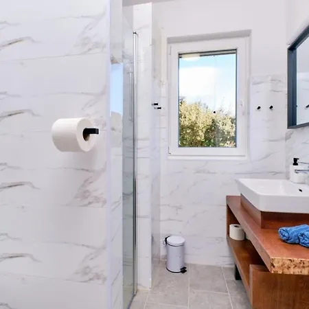 Villa Miholascica 1 On Island By Guide Cres